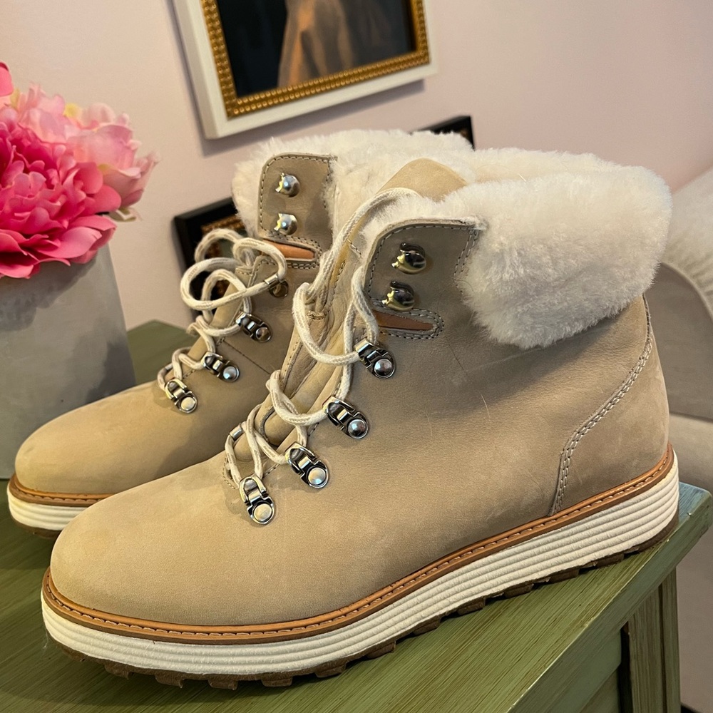 EUC Samuel Hubbard Winter Boots
